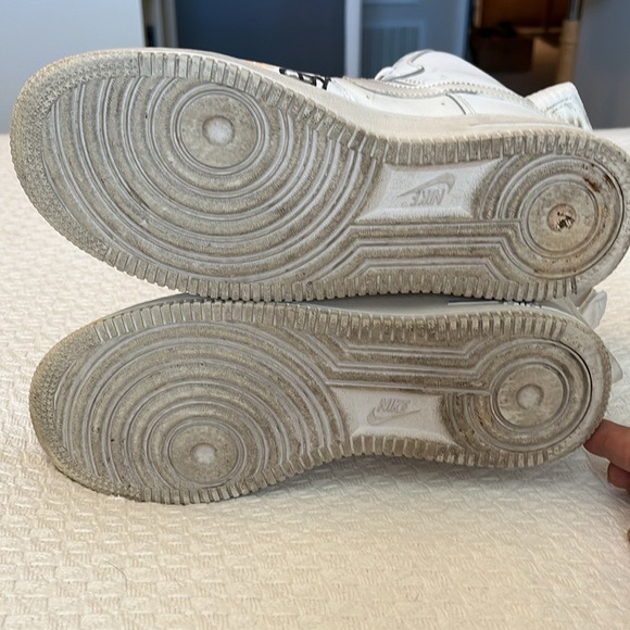 Nike Air Force white sneakers, Youth 5.5 - Picture 5 of 13